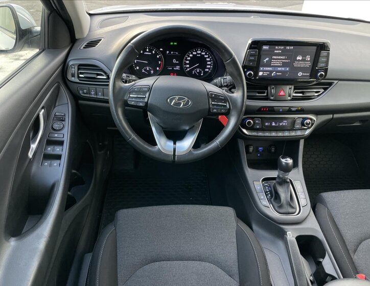 Hyundai i30 Kombi 1,5 l 118 kw