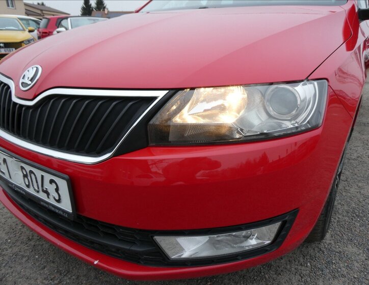 Škoda Rapid Hatchback 1,2 l 77 kw