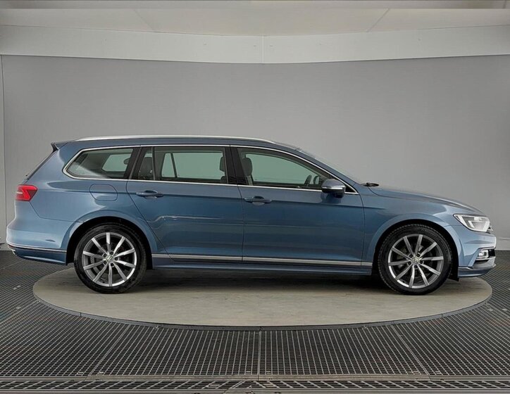 Volkswagen Passat Kombi 2,0 l 110 kw