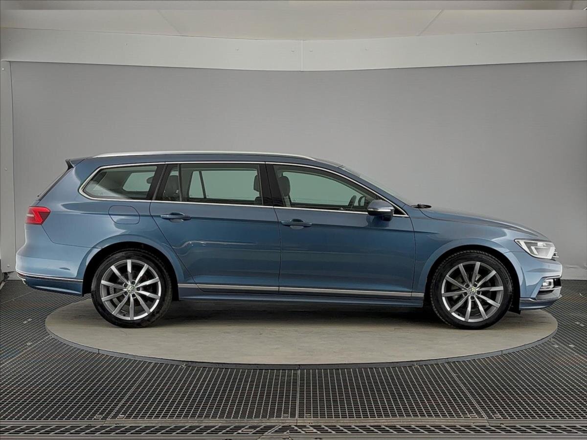 Volkswagen Passat Kombi 2,0 l 110 kw