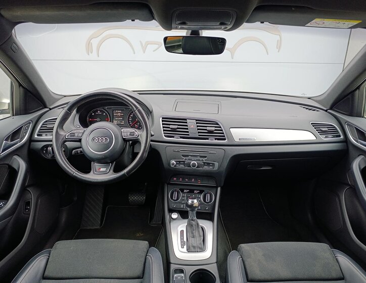 Audi Q3 SUV / Terénní 2,0 l 110 kw