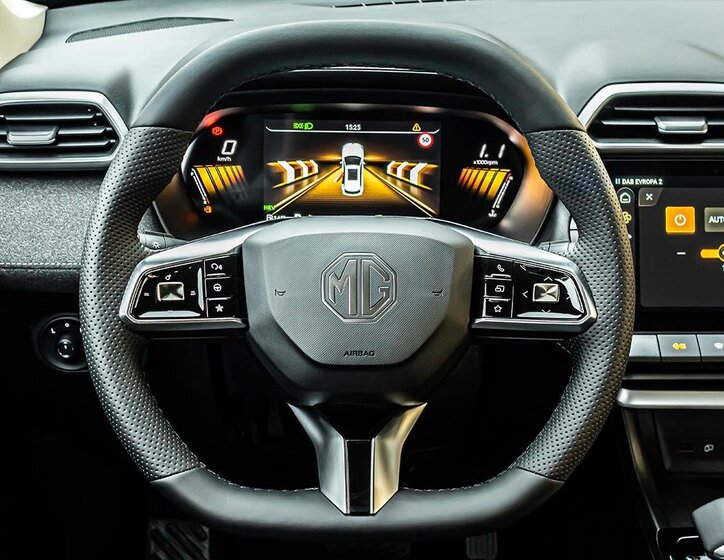 MG ZS SUV / Terénní 1,5 l 145 kw