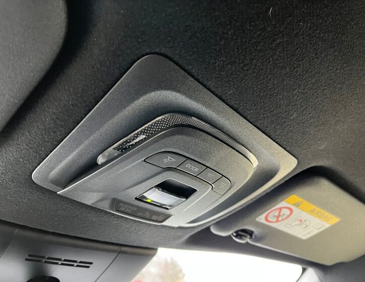 Toyota Corolla Cross SUV 2,0 l 112 kw