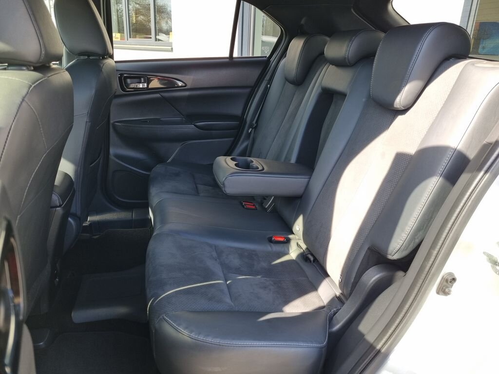 Mitsubishi Ostatní SUV / Terénní 2,4 l 138 kw