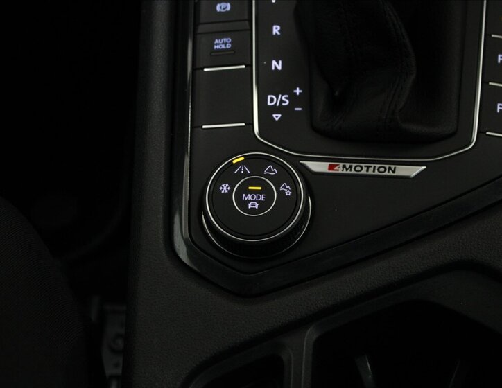 Volkswagen Tiguan SUV / Terénní 2,0 l 140 kw