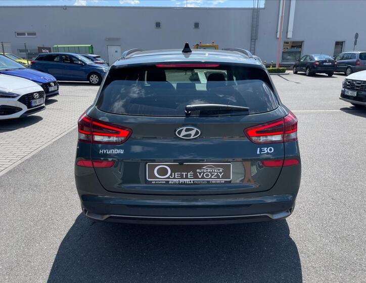 Hyundai i30 5