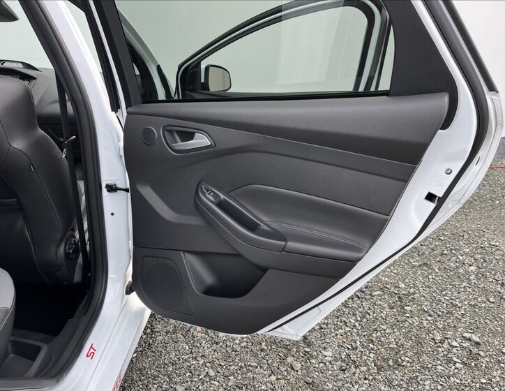 Ford Focus Hatchback 2,0 l 184 kw