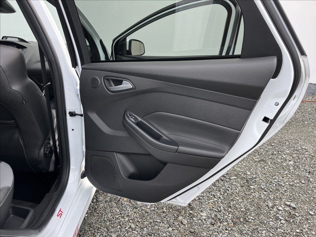 Ford Focus Hatchback 2,0 l 184 kw