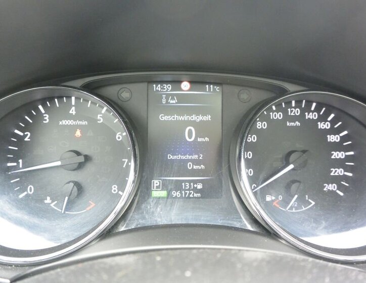 Nissan Qashqai SUV / Terénní 1,2 l 85 kw