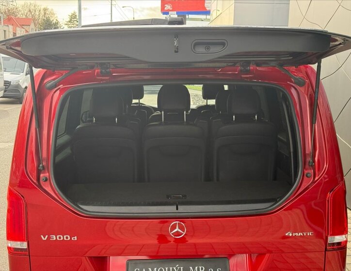 Mercedes-Benz Třídy V MPV 2,0 l 174 kw