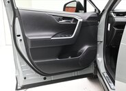 Toyota RAV4 SUV 2,0 l 129 kw