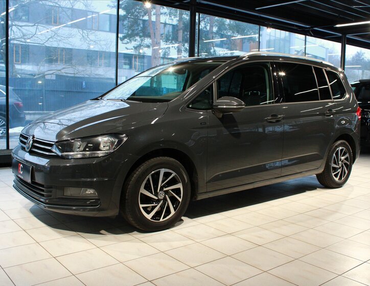 Volkswagen Touran MPV 1,5 l 110 kw