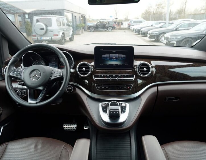 Mercedes-Benz Třídy V MPV 2,1 l 140 kw