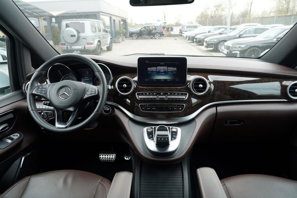 Mercedes-Benz Třídy V MPV 2,1 l 140 kw