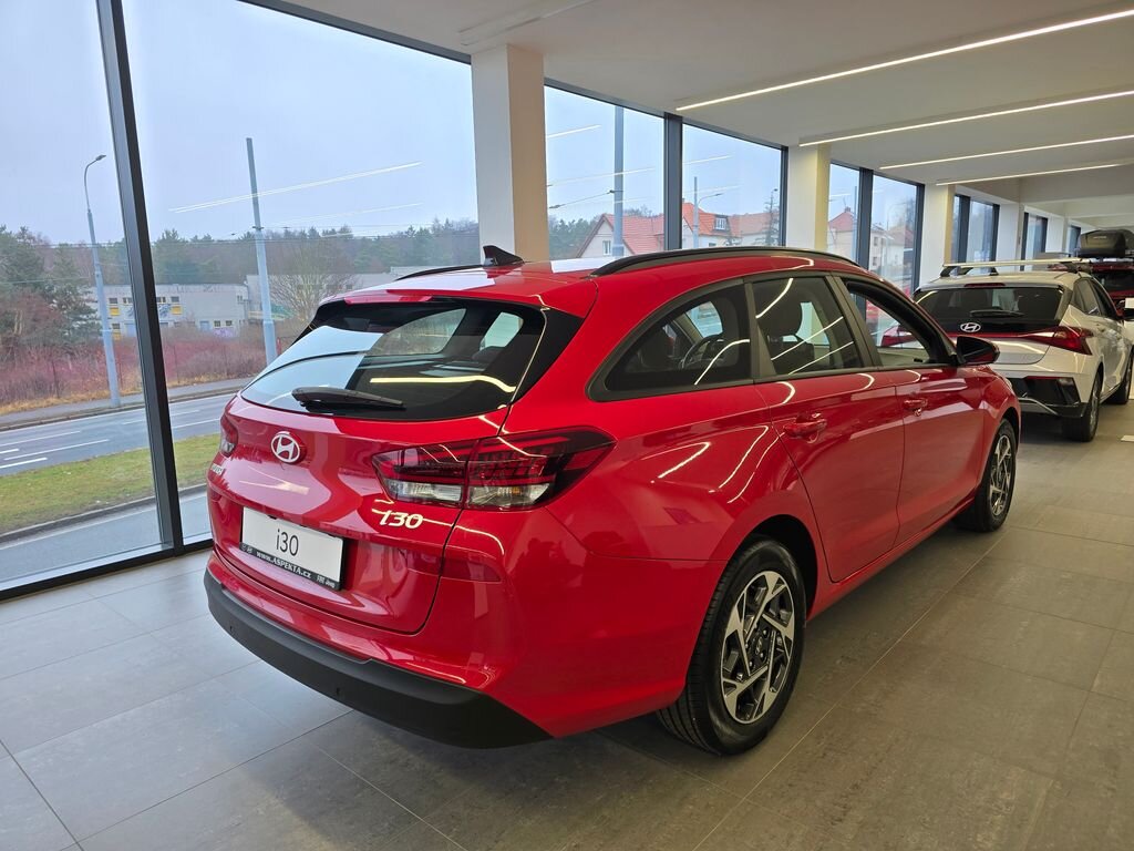 Hyundai i30 Kombi 1,5 l 70 kw
