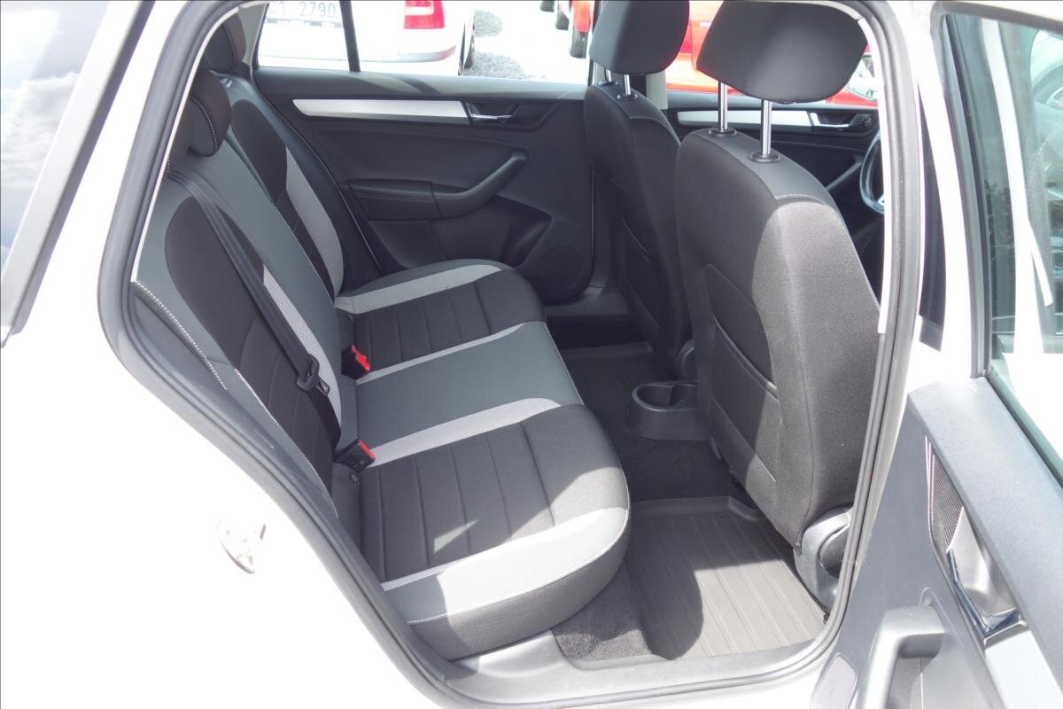 Škoda Rapid Hatchback 1,4 l 66 kw