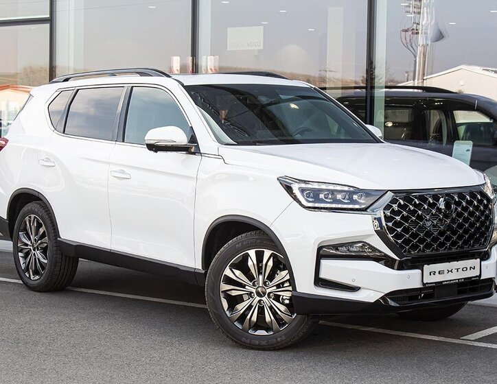 SsangYong Rexton SUV 2,2 l 149 kw