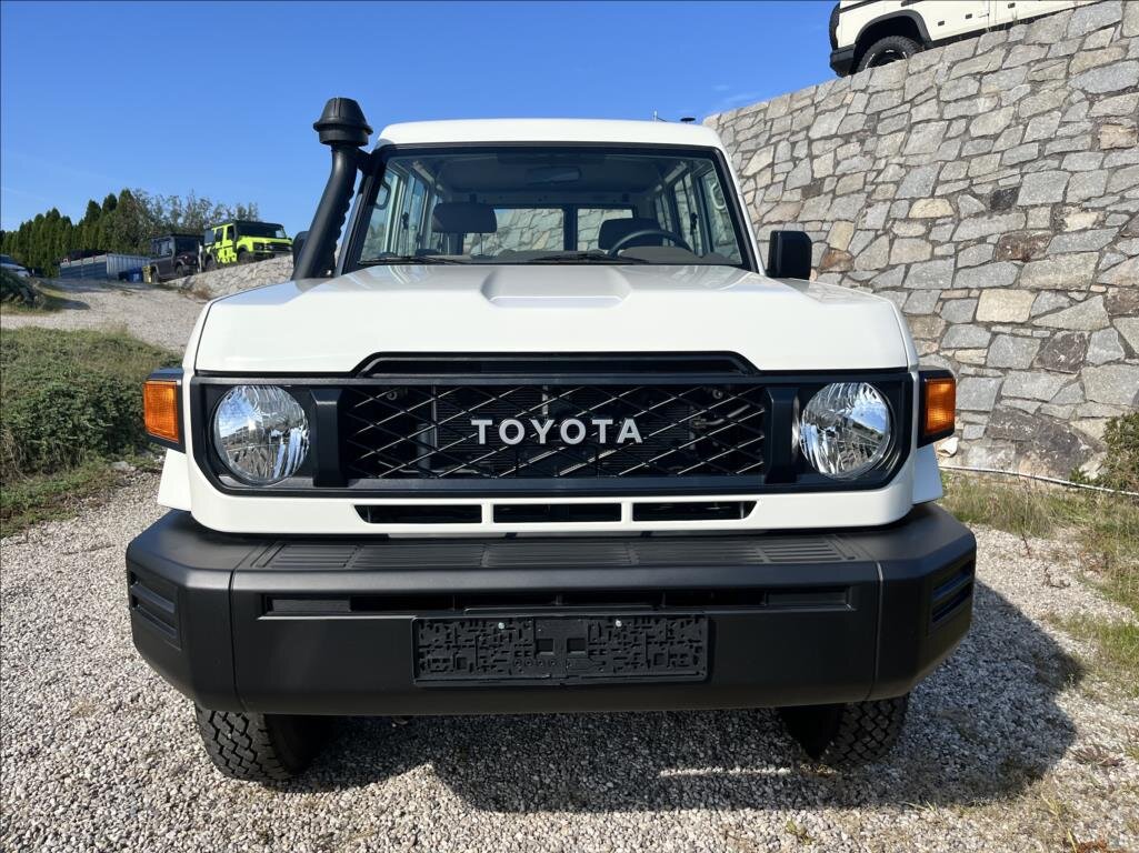 Toyota Land Cruiser Ostatní 4,0 l 167 kw