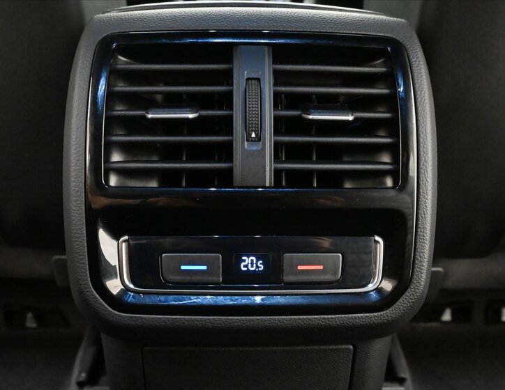 Volkswagen Passat Kombi 1,5 l 110 kw