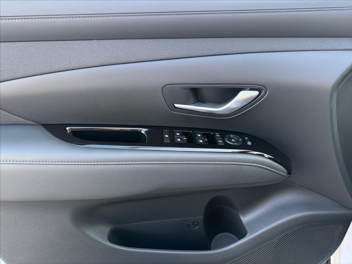 Hyundai Tucson SUV 1,6 l 117 kw