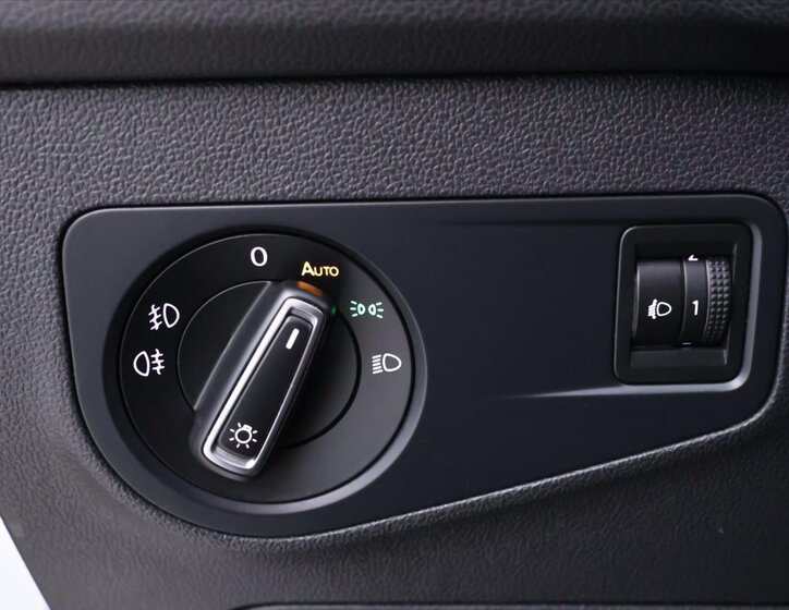 Volkswagen Tiguan 16