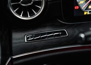 Mercedes-Benz Třídy E 9