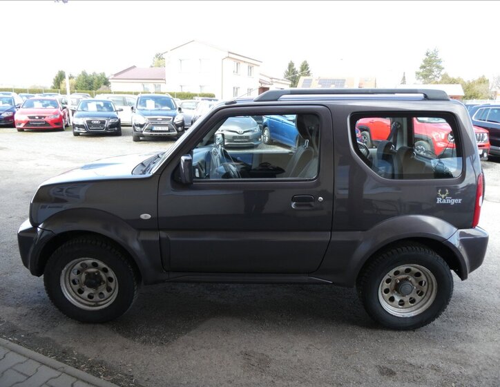 Suzuki Jimny SUV / Terénní 1,3 l 62 kw