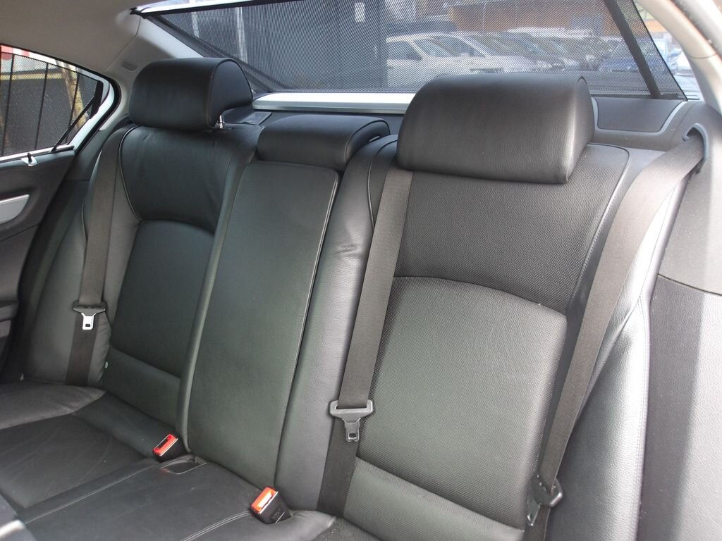 BMW Řada 7 Sedan / Limuzína 3,0 l 180 kw