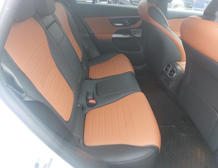 Mercedes-Benz GLC SUV 2,0 l 145 kw