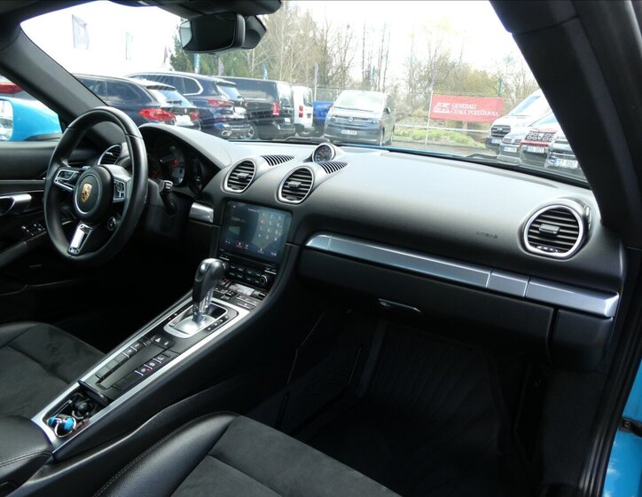 Porsche Cayman Kupé 2,5 l 257 kw