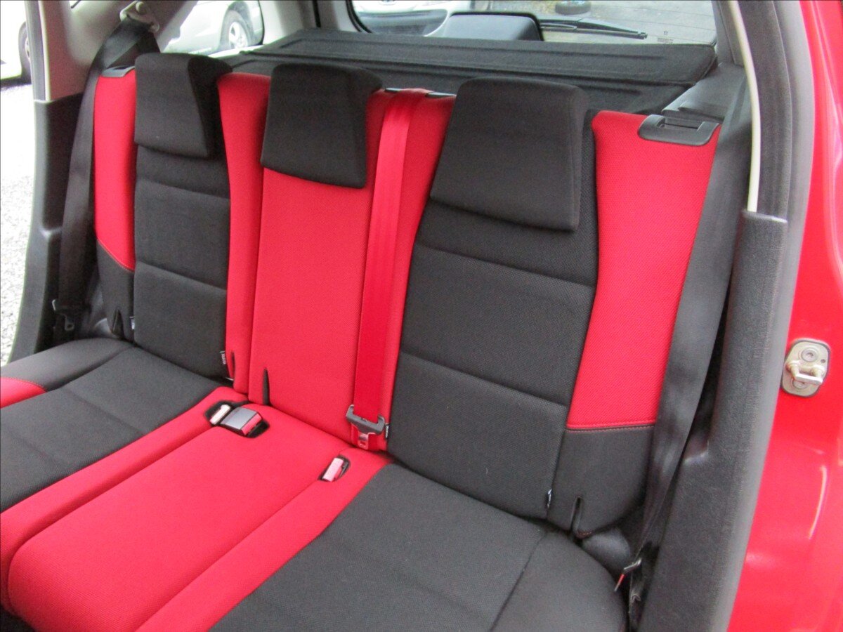 Peugeot 207 Kombi 1,4 l 54 kw