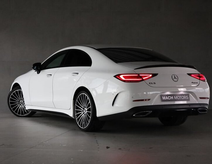 Mercedes-Benz CLS Sedan / Limuzína 2,0 l 195 kw