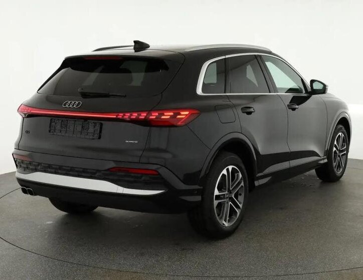 Audi Q5 SUV 2,0 l 150 kw