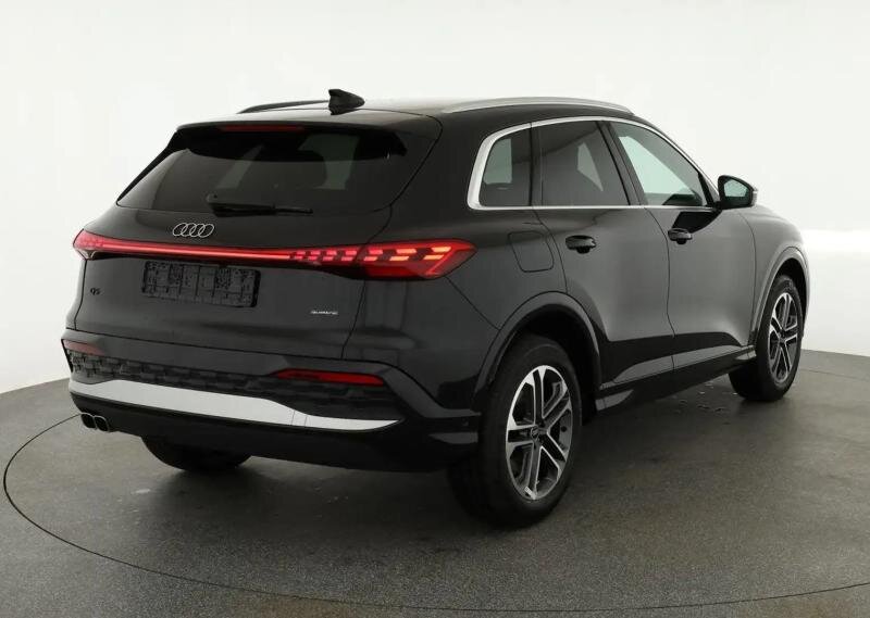 Audi Q5 SUV 2,0 l 150 kw