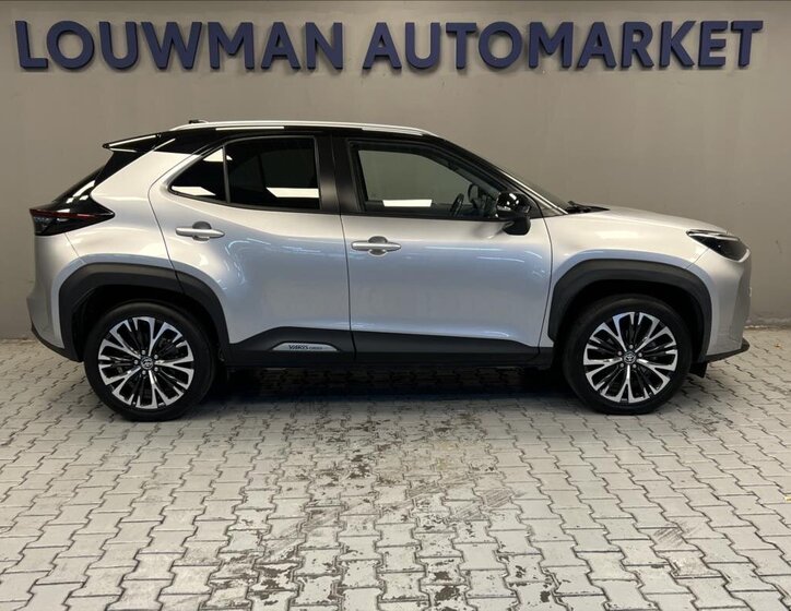 Toyota Yaris Cross Hatchback 1,5 l 68 kw