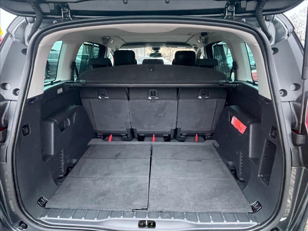 Peugeot 5008 MPV 1,6 l 88 kw