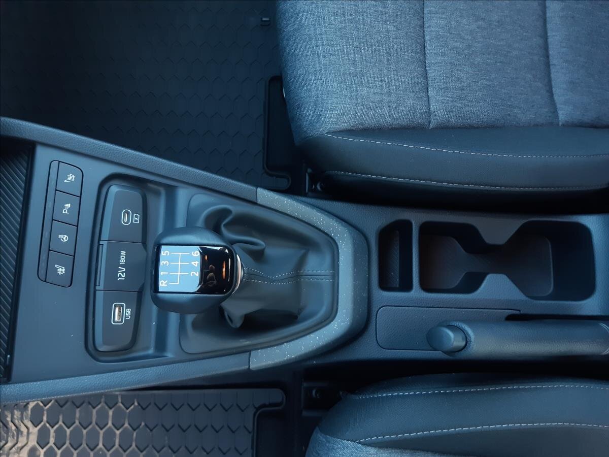 KIA Stonic SUV 998,0 74 kw