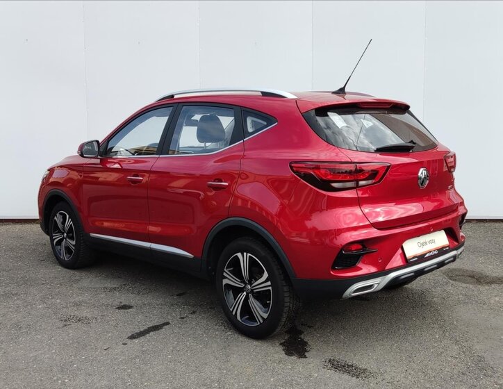 MG ZS SUV / Terénní 1,5 l 78 kw