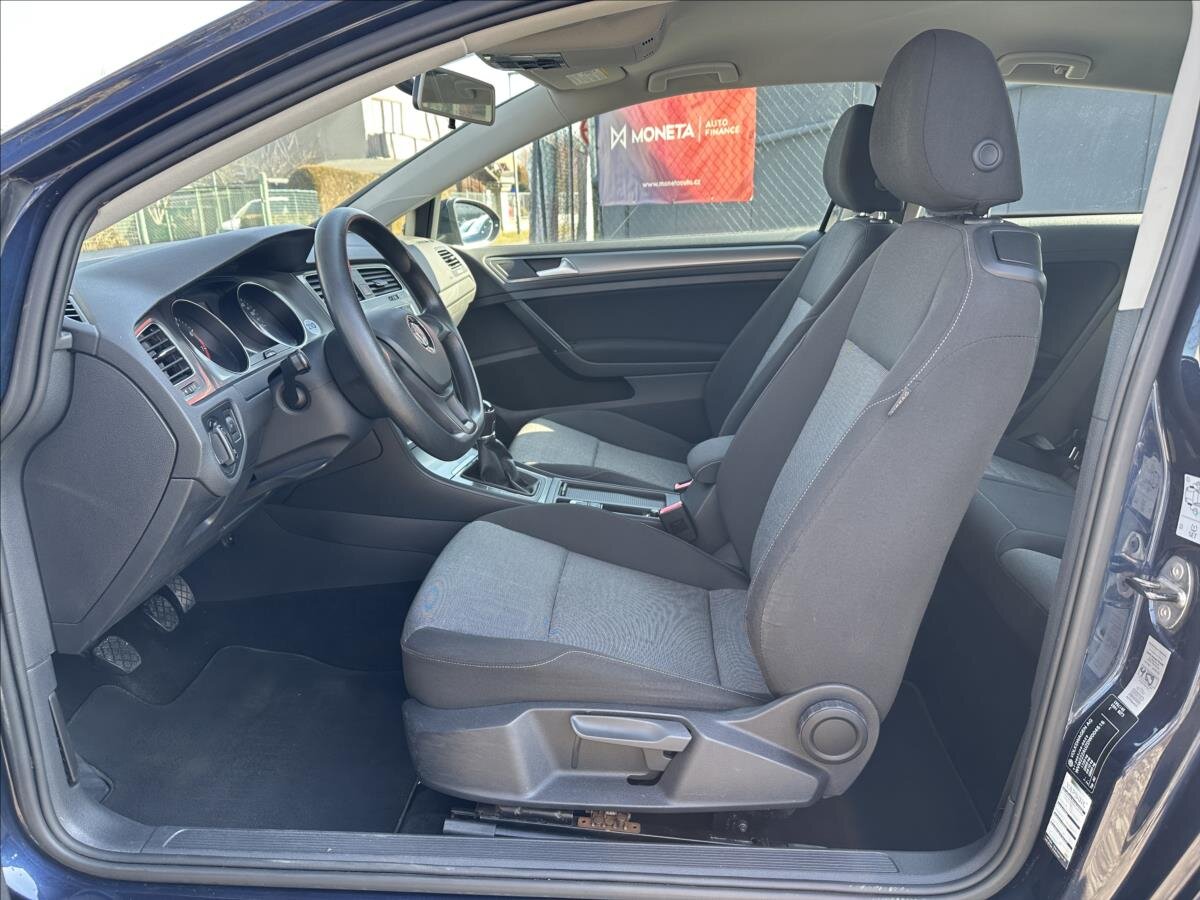 Volkswagen Golf Hatchback 1,2 l 63 kw