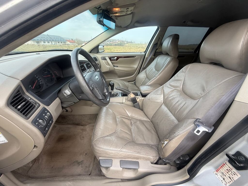 Volvo V70 Kombi 2,5 l 103 kw