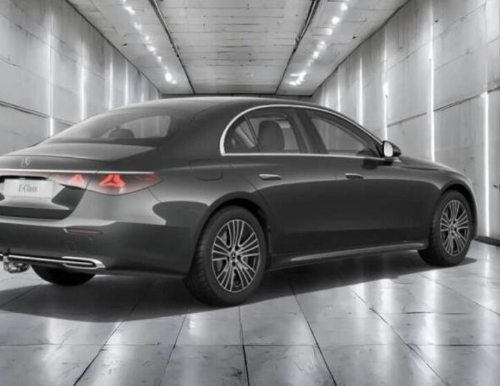 Mercedes-Benz Třídy E Sedan 3,0 l 270 kw