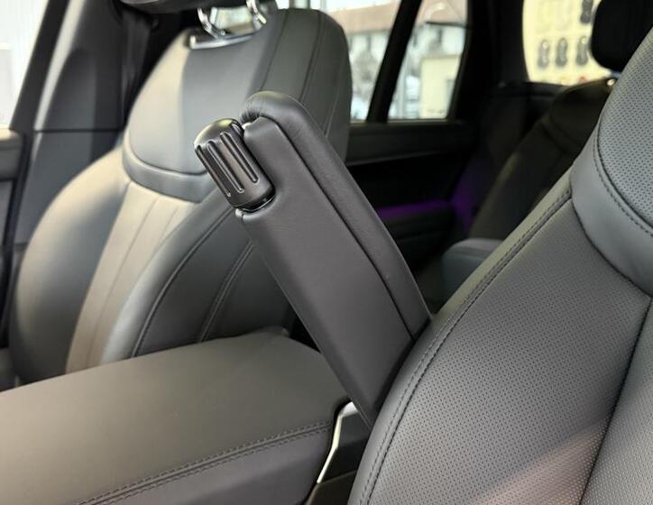 Land Rover Range Rover 17