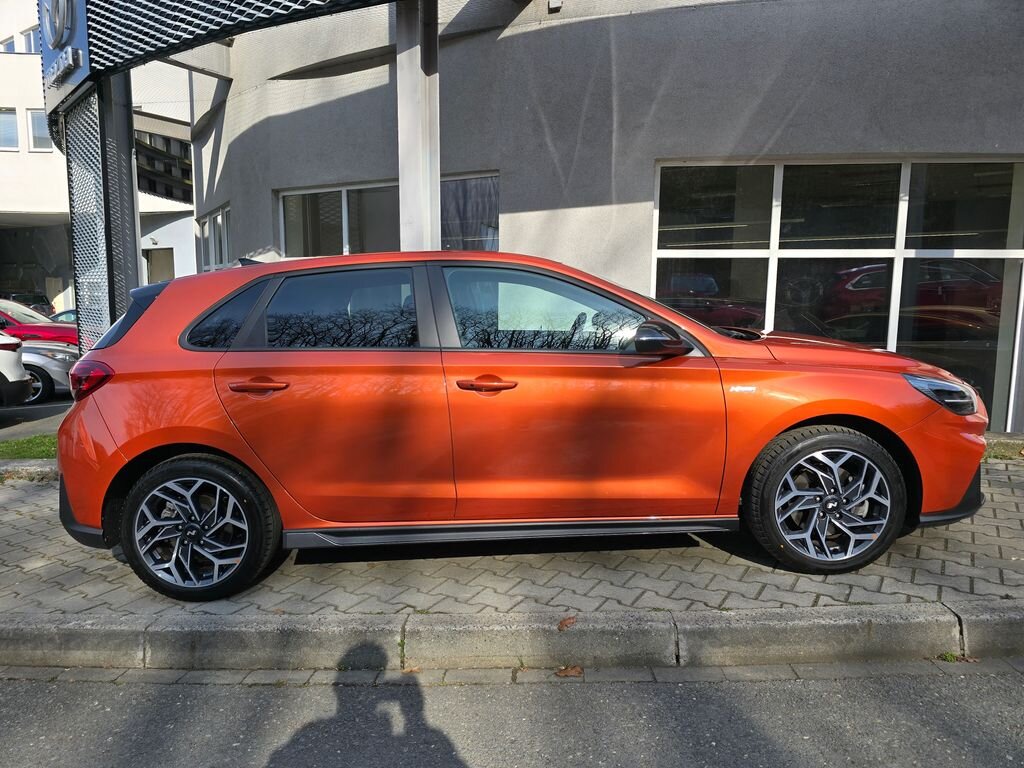 Hyundai i30 Hatchback 1,5 l 70 kw