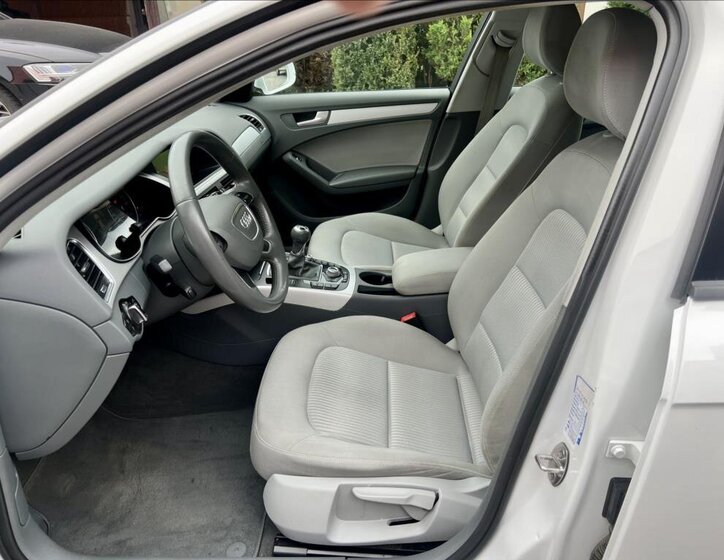 Audi A4 Kombi 2,0 l 100 kw