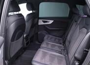 Audi Q7 14