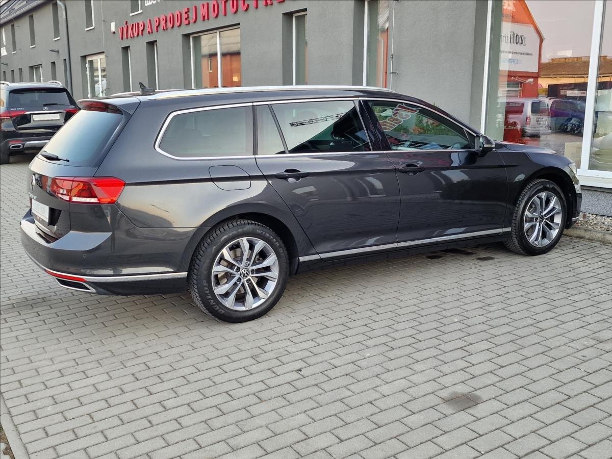 Volkswagen Passat Kombi 2,0 l 110 kw