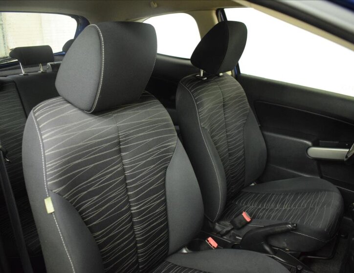 Mazda 2 Hatchback 1,4 l 50 kw