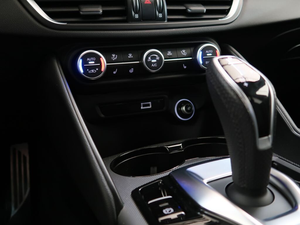 Alfa Romeo Giulia Sedan 2,0 l 206 kw