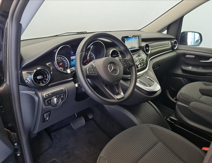 Mercedes-Benz Třídy V MPV 2,0 l 120 kw