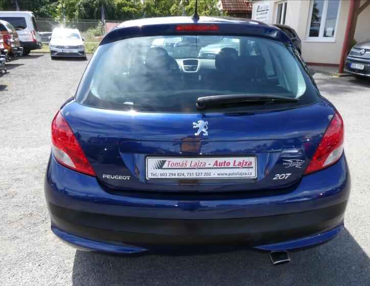 Peugeot 207 8